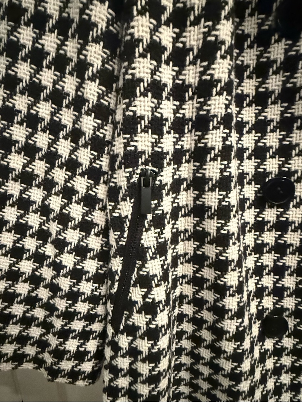 Ashley Stewart Black & White Houndstooth Double-Breasted full length coat. - Picture 2 of 6